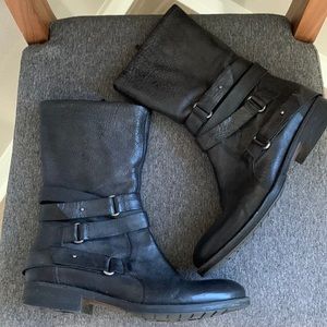 Black Motorcycle style boots Vera Wang Lavender